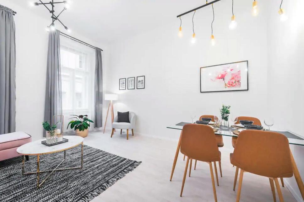 Apts In Old Town Prague By Michal&Friends Екстериор снимка